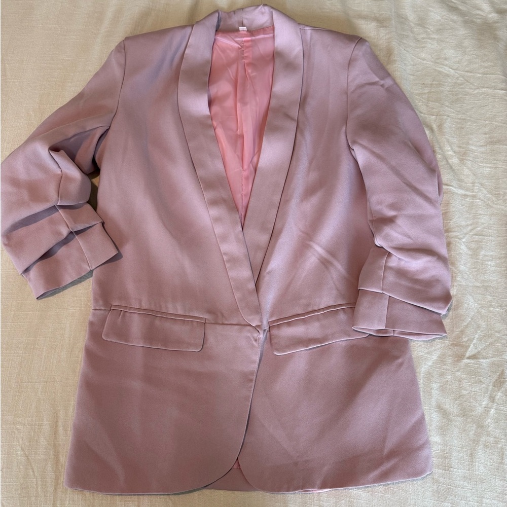 Oversized pastel pink boyfriend style Women's Blazer size small soft suiting